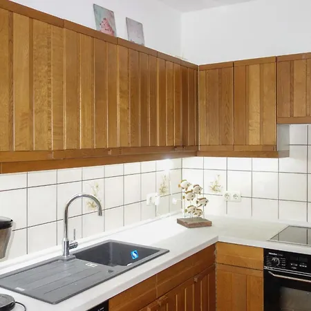Awesome In With Kitchen Holiday home