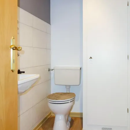 Awesome In With Kitchen Holiday home *